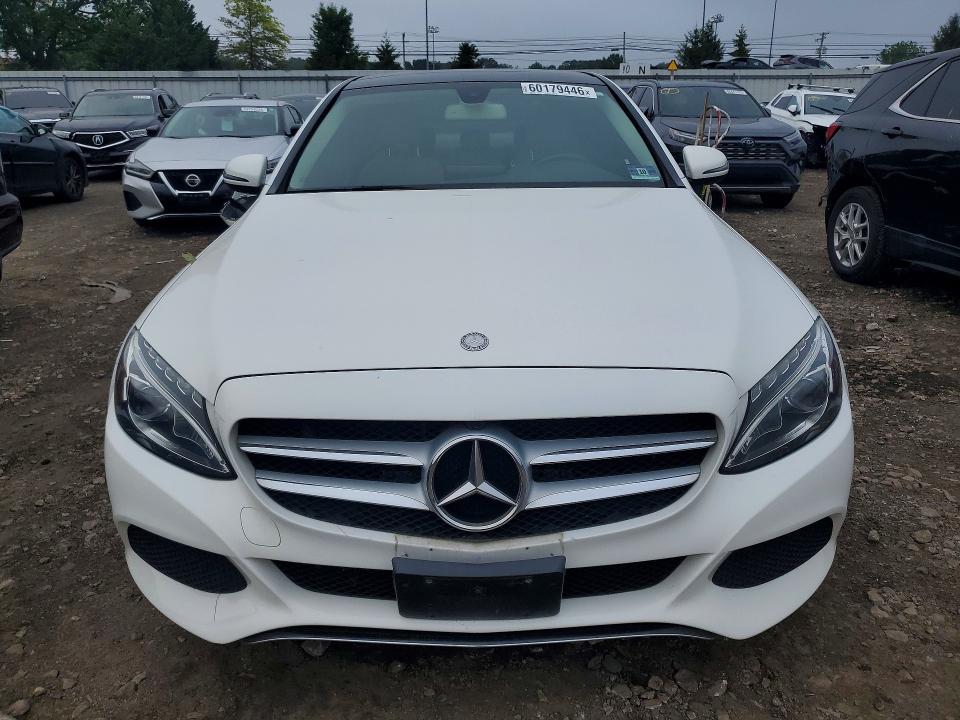 60179446 :رقم المزاد ، 55SWF4KB7GU108561 vin ، 2016 Mercedes-benz C مزاد بيع