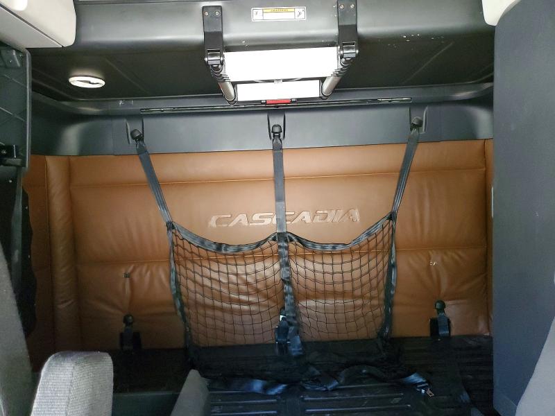 62300686 :رقم المزاد ، 3AKJHHDRXMSMY0179 vin ، 2021 Freightliner Cascadia 126 مزاد بيع