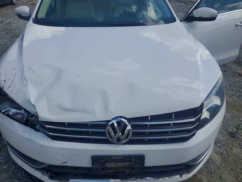61296596 :رقم المزاد ، 1VWBN7A36EC052599 vin ، 2014 Volkswagen Passat مزاد بيع