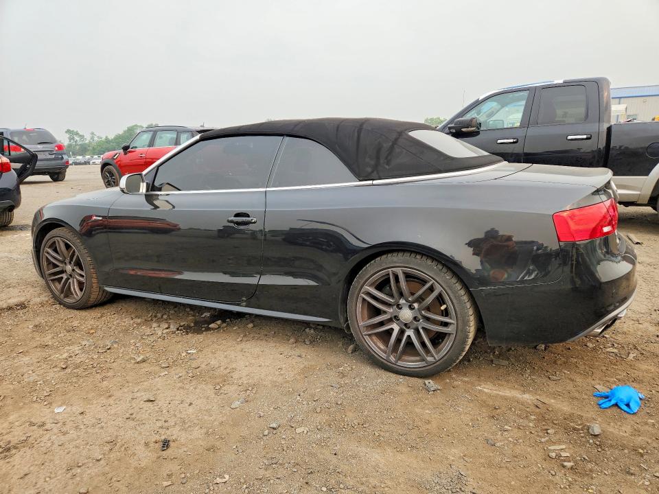 61511056 :رقم المزاد ، WAUCGAFH6FN009242 vin ، 2015 Audi S5 مزاد بيع