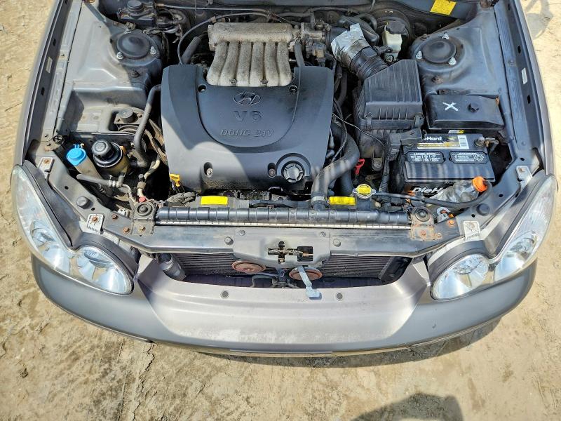 60753536 :رقم المزاد ، KMHWF35H34A039847 vin ، 2004 Hyundai Sonata مزاد بيع