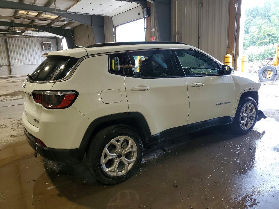 60700146 :رقم المزاد ، 3C4NJDBN5ST574618 vin ، 2025 Jeep Compass مزاد بيع