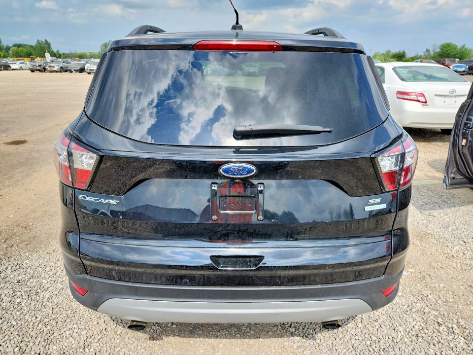 2018 Ford Escape მანქანა იყიდება აუქციონზე, vin: 1FMCU0GD4JUB62956, აუქციონის ნომერი: 59260646