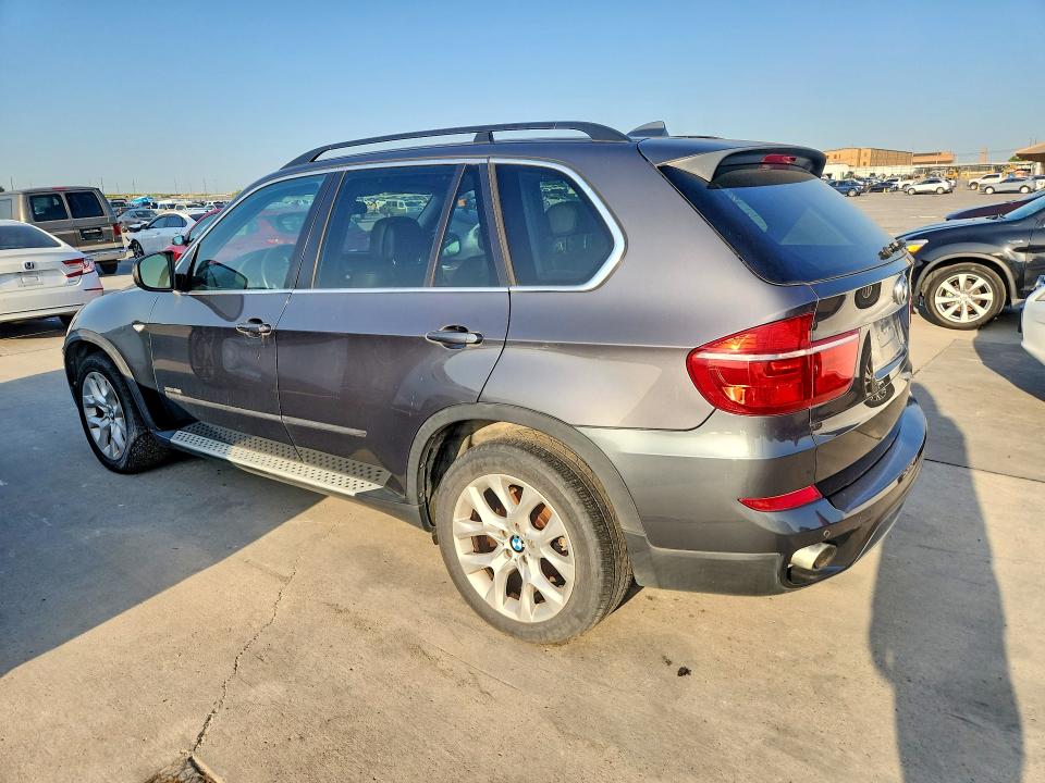 62079366 :رقم المزاد ، 5UXZV4C57D0E10373 vin ، 2013 Bmw X5 مزاد بيع