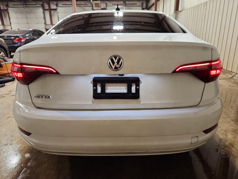 2020 Volkswagen Jetta მანქანა იყიდება აუქციონზე, vin: 3VWN57BU2LM003058, აუქციონის ნომერი: 61687896