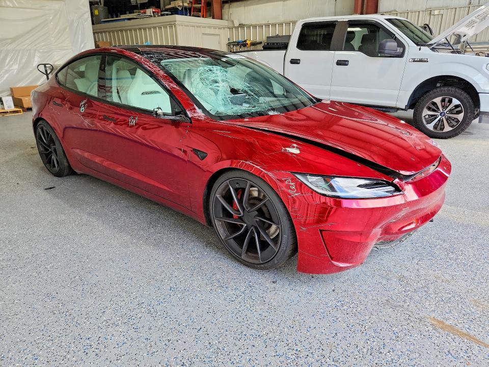Продажа на аукционе авто 2025 Tesla Model 3, vin: 5YJ3E1ET9SF939868, номер лота: 61720666
