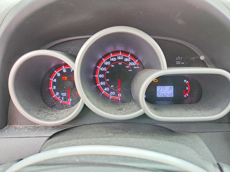 57828156 :رقم المزاد ، 2T1KU4EE3EC130490 vin ، 2014 Toyota Matrix مزاد بيع