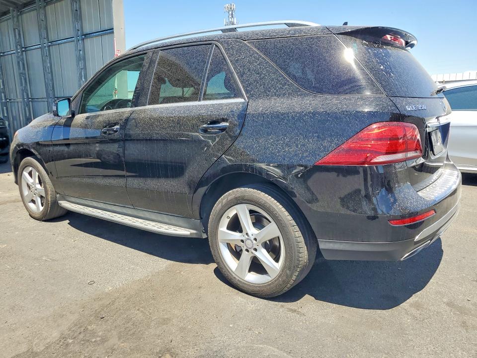 61424316 :رقم المزاد ، 4JGDA5JB8GA716382 vin ، 2016 Mercedes-benz Gle مزاد بيع