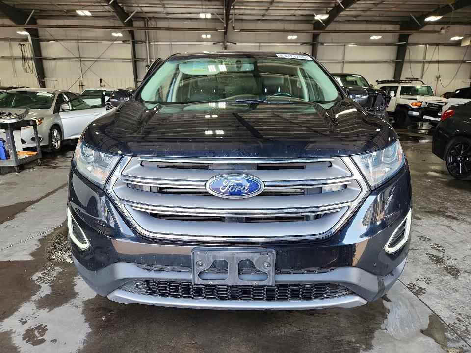 63371256 :رقم المزاد ، 2FMPK4J82HBC68204 vin ، 2017 Ford Edge مزاد بيع