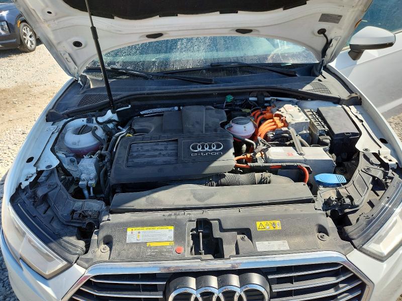 62034956 :رقم المزاد ، WAUUPBFF0HA044717 vin ، 2017 Audi A3 مزاد بيع