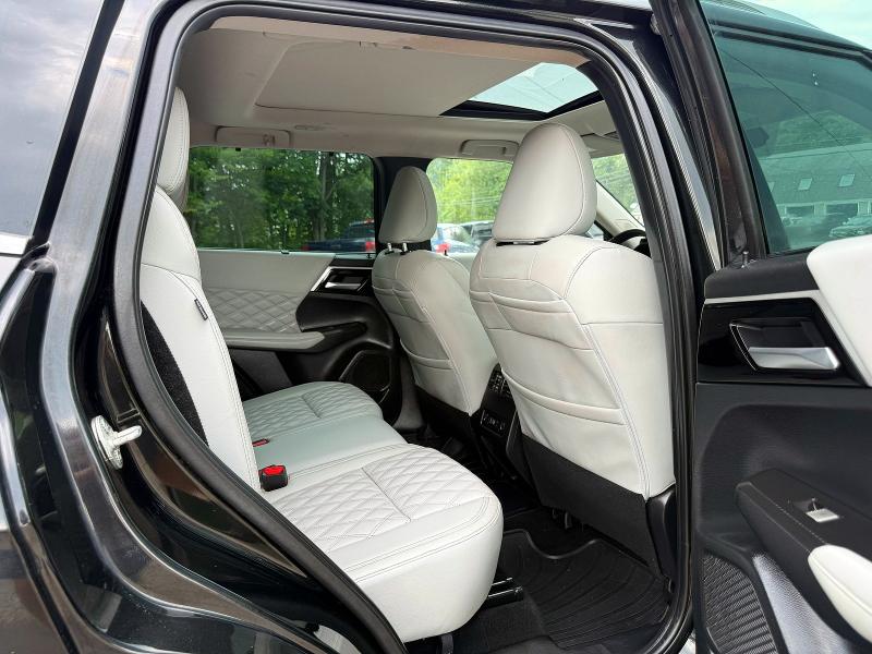 2023 Mitsubishi Outlander მანქანა იყიდება აუქციონზე, vin: JA4T5VA98PZ032493, აუქციონის ნომერი: 61787076