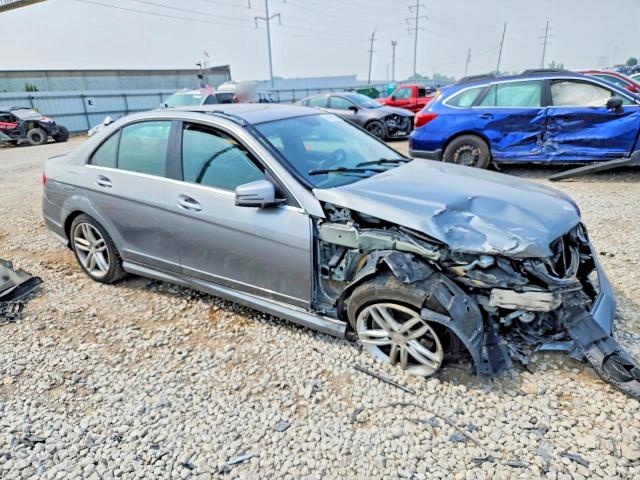 2014 Mercedes-benz C-class მანქანა იყიდება აუქციონზე, vin: WDDGF8ABXER305624, აუქციონის ნომერი: 60299916