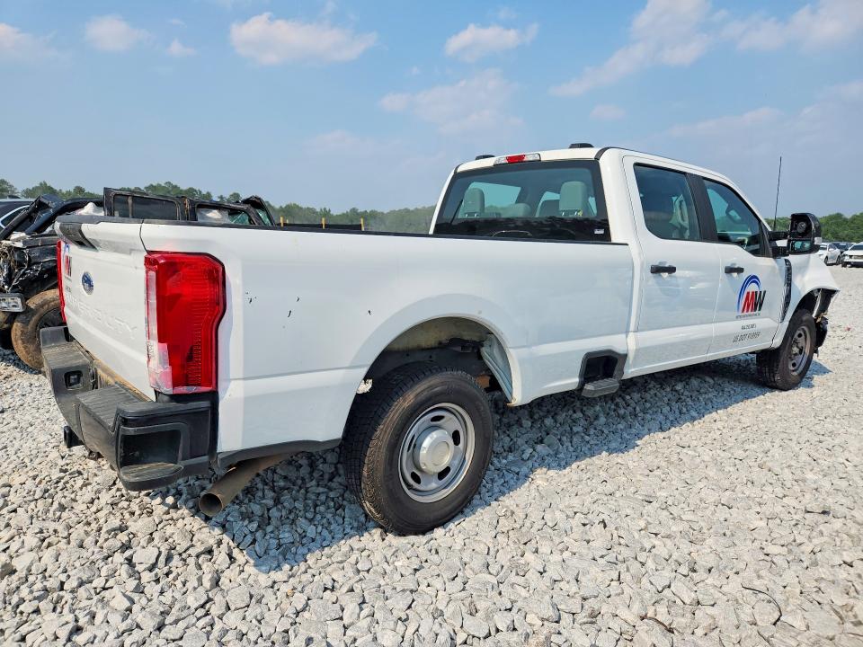 63015656 :رقم المزاد ، 1FT7W2AA5REF25670 vin ، 2024 Ford F250 مزاد بيع