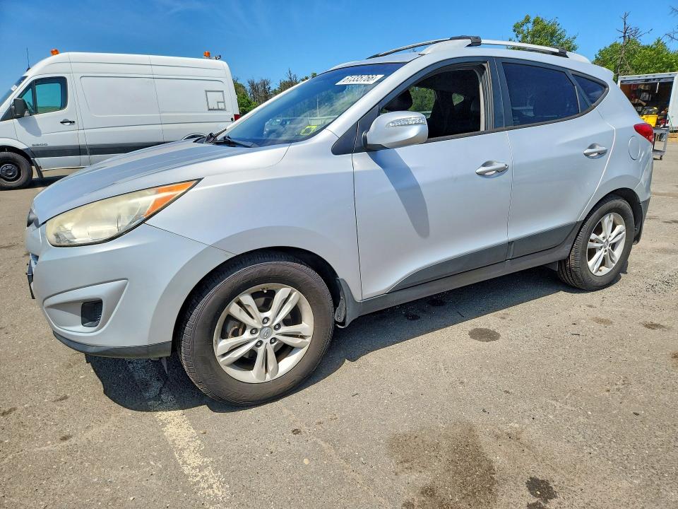 2012 Hyundai Tucson მანქანა იყიდება აუქციონზე, vin: KM8JUCAC8CU395878, აუქციონის ნომერი: 61335766
