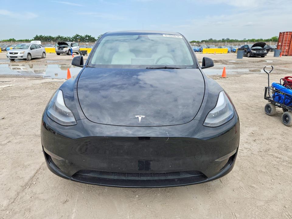 Auction sale of the 2024 Tesla Model Y, vin: 7SAYGDED5RF088143, lot number: 61353816