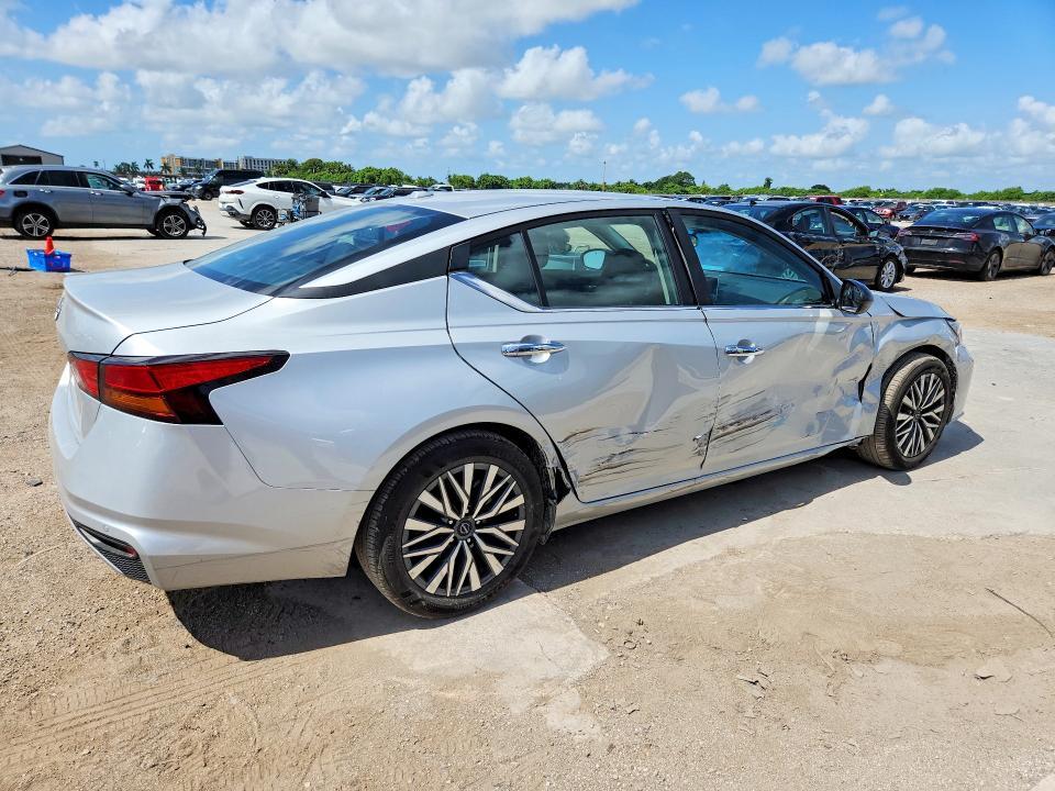 Продажа на аукционе авто 2025 Nissan Altima, vin: 1N4BL4DV2SN418729, номер лота: 61406846