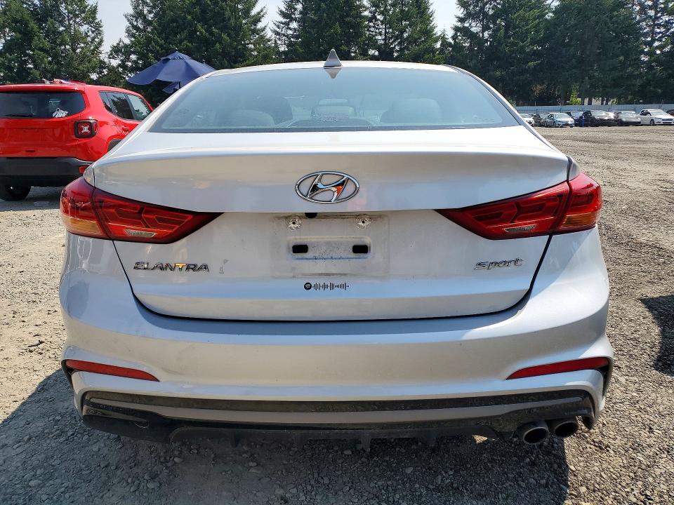 2018 Hyundai Elantra მანქანა იყიდება აუქციონზე, vin: KMHD04LB1JU542641, აუქციონის ნომერი: 61947666