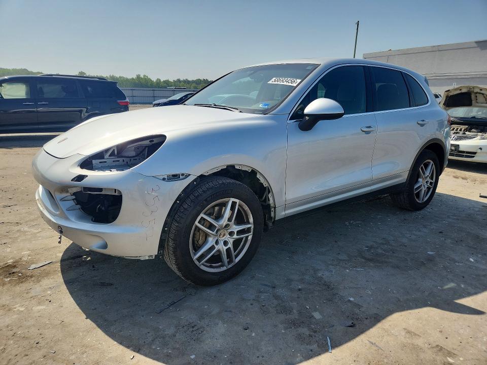 58693456 :رقم المزاد ، WP1AB2A25BLA41802 vin ، 2011 Porsche Cayenne مزاد بيع
