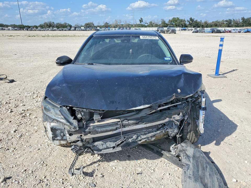 Продаж на аукціоні авто 2018 Toyota Camry, vin: 4T1B11HK1JU064720, номер лоту: 60478076