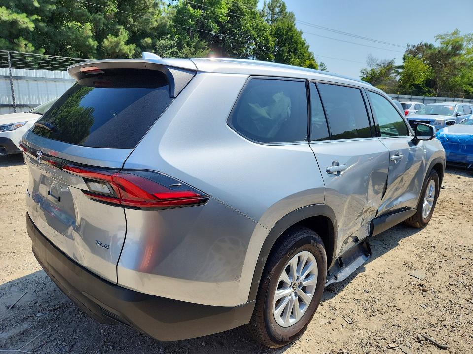 Продаж на аукціоні авто 2026 Toyota Grand Highlander Hybrid, vin: 5TDACAB52TS099884, номер лоту: 59570426
