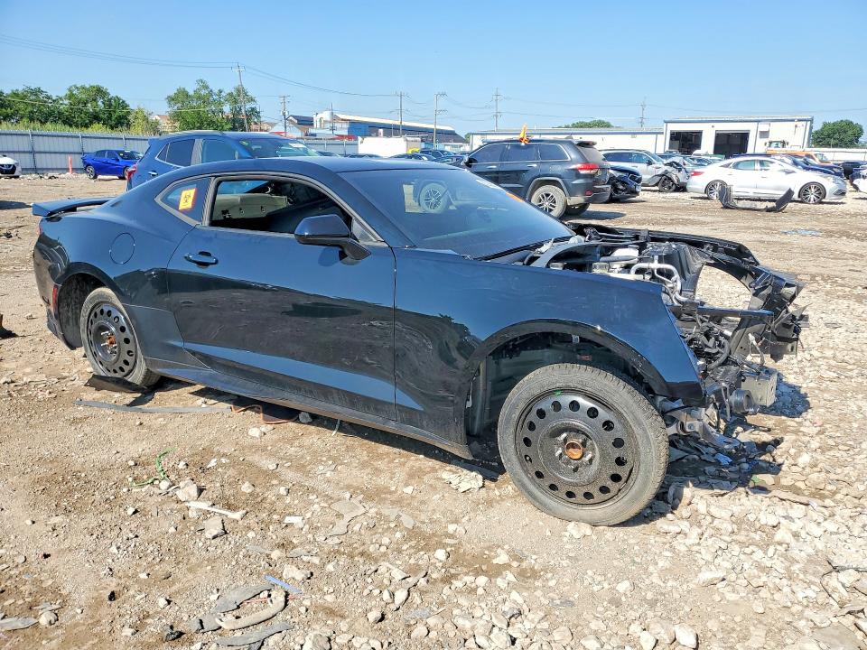 60056316 :رقم المزاد ، 1G1FJ1R66H0196695 vin ، 2017 Chevrolet Camaro مزاد بيع