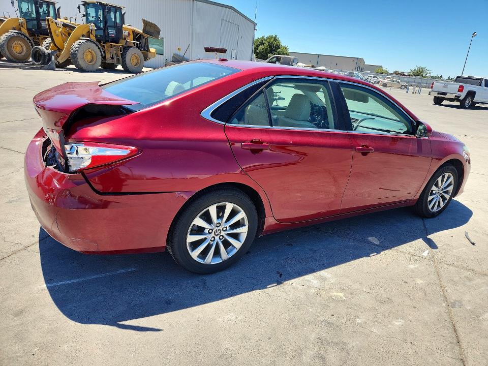 2015 Toyota Camry მანქანა იყიდება აუქციონზე, vin: 4T1BF1FK5FU946680, აუქციონის ნომერი: 60195606