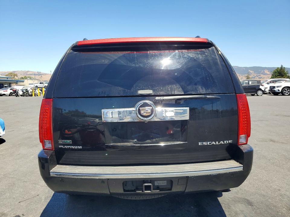 62634556 :رقم المزاد ، 1GYS4DEF7BR263743 vin ، 2011 Cadillac Escalade مزاد بيع