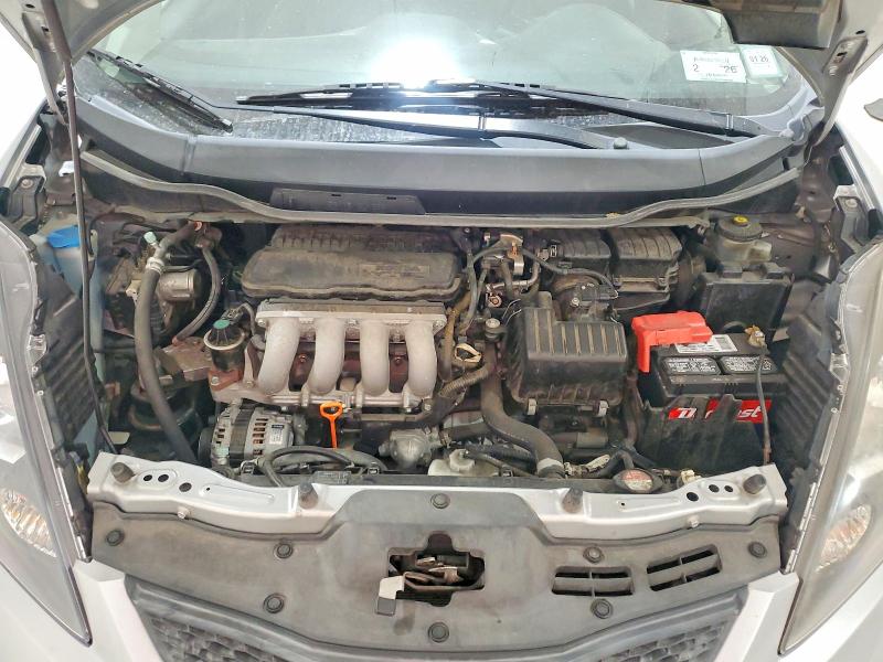 60676676 :رقم المزاد ، JHMGE8H34DC007906 vin ، 2013 Honda Fit مزاد بيع