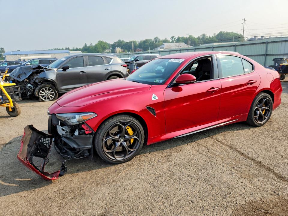 Продажа на аукционе авто 2018 Alfa Romeo Giulia, vin: ZARFAEAV9J7592849, номер лота: 61569616