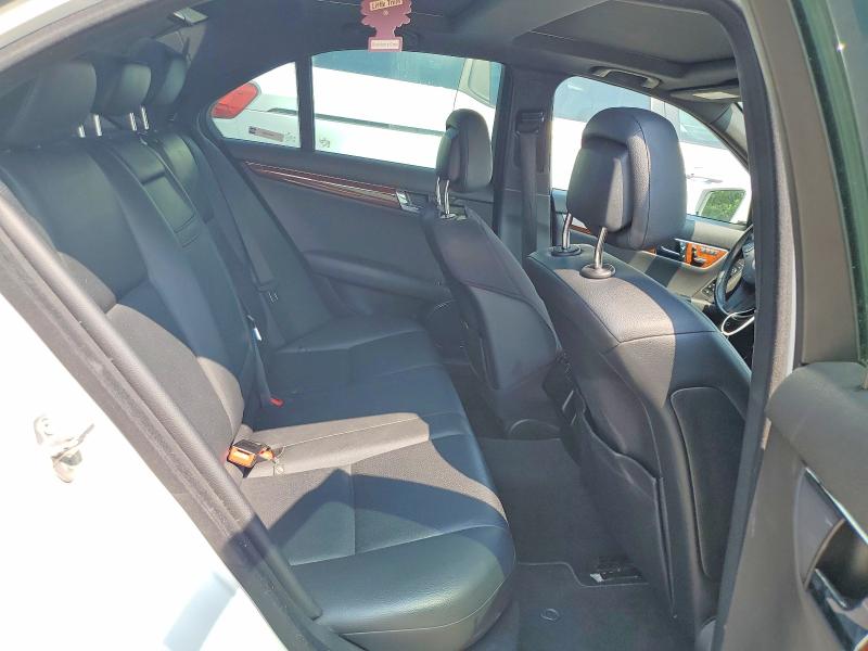 61305776 :رقم المزاد ، WDDGF8BB6BR146143 vin ، 2011 Mercedes-benz C مزاد بيع