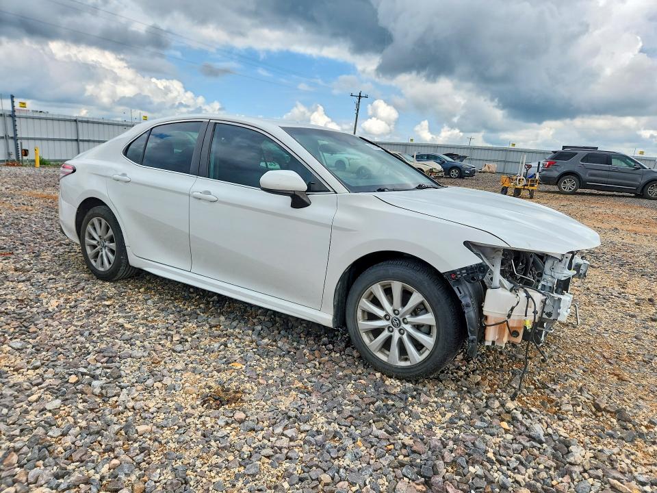 2020 Toyota Camry მანქანა იყიდება აუქციონზე, vin: 4T1C11AK5LU348515, აუქციონის ნომერი: 60984726