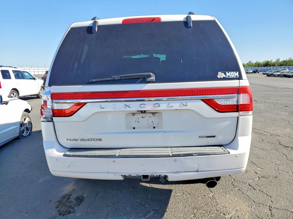 Продаж на аукціоні авто 2015 Lincoln Navigator, vin: 5LMJJ2HT9FEJ09248, номер лоту: 61557946