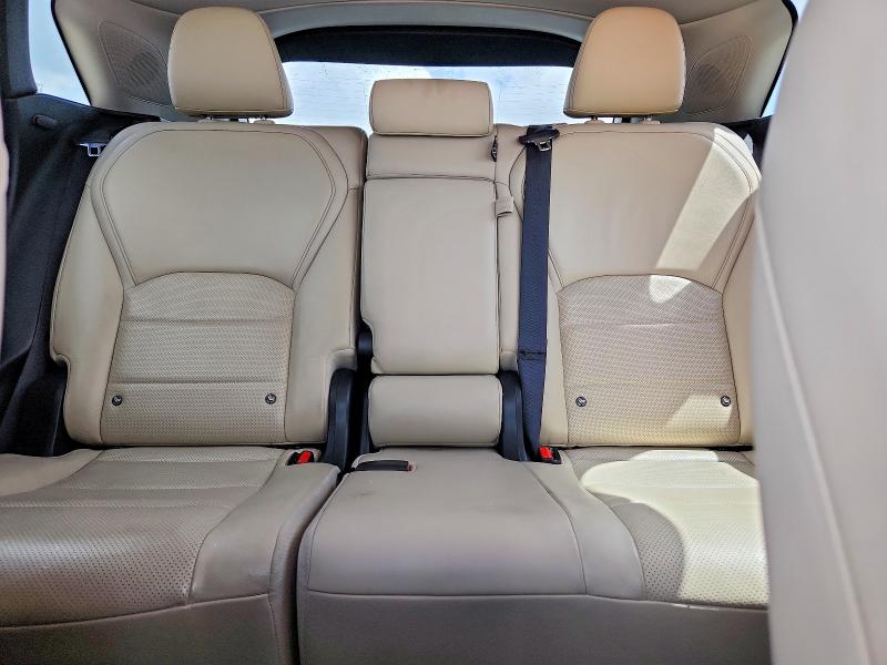 60499436 :رقم المزاد ، 3PCAJ5M17KF111196 vin ، 2019 Infiniti Qx50 مزاد بيع