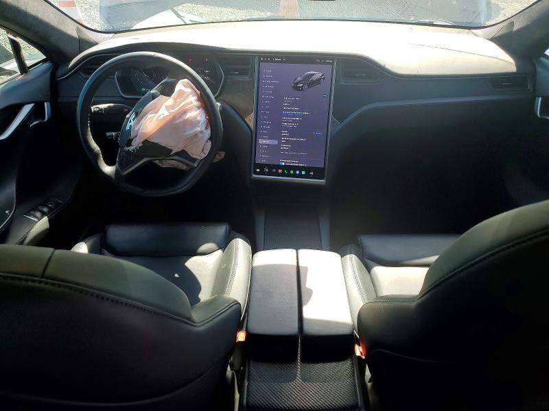 63313896 :رقم المزاد ، 5YJSA1E21LF391557 vin ، 2020 Tesla Model S مزاد بيع