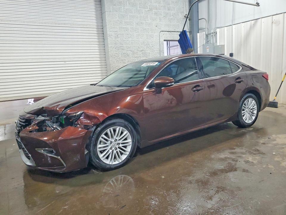 59684916 :رقم المزاد ، 58ABK1GG9GU009749 vin ، 2016 Lexus Es مزاد بيع