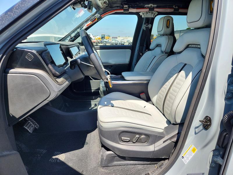 58931326 :رقم المزاد ، 7PDSGABA5PN023814 vin ، 2023 Rivian R1s مزاد بيع