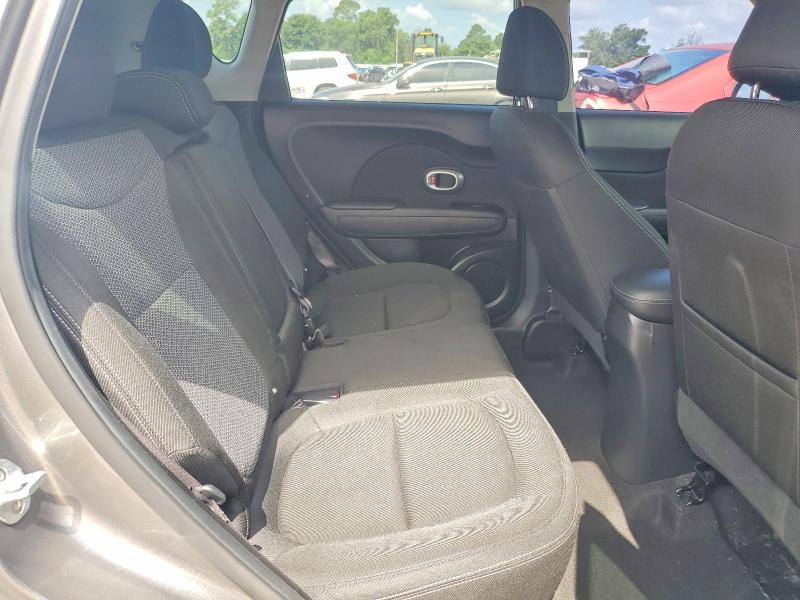 Продаж на аукціоні авто 2018 Kia Soul, vin: KNDJP3A54J7544716, номер лоту: 60571176