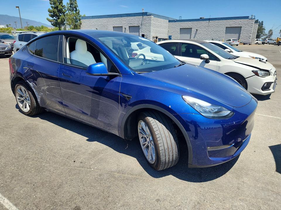 2023 Tesla Model Y მანქანა იყიდება აუქციონზე, vin: 7SAYGDEE6PF586700, აუქციონის ნომერი: 62709086