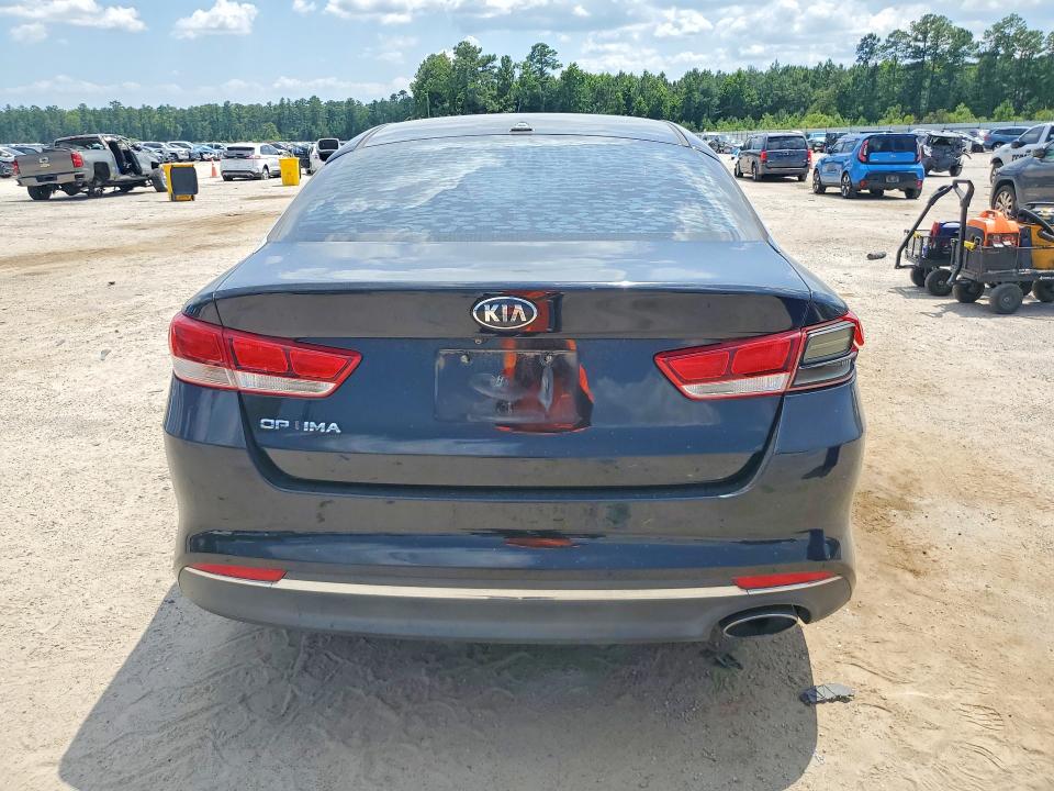 2017 Kia Optima მანქანა იყიდება აუქციონზე, vin: 5XXGT4L33HG124793, აუქციონის ნომერი: 59217226