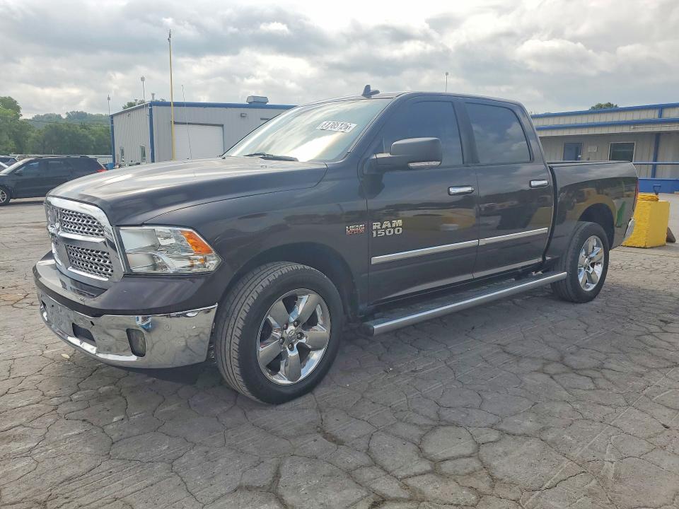 61765126 :رقم المزاد ، 3C6RR7LT5HG524481 vin ، 2017 Ram 1500 مزاد بيع