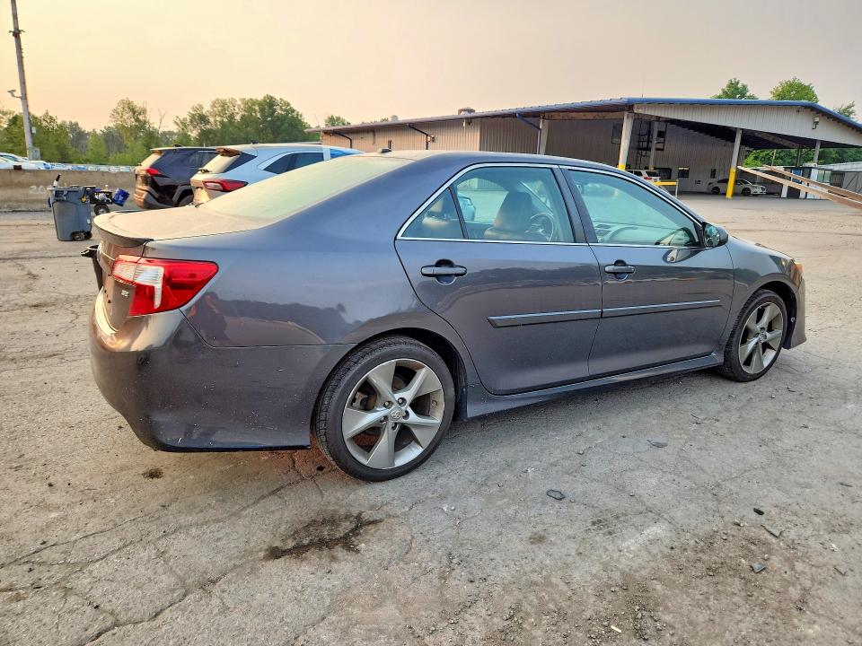 Продаж на аукціоні авто 2012 Toyota Camry, vin: 4T1BK1FK1CU013897, номер лоту: 62861636