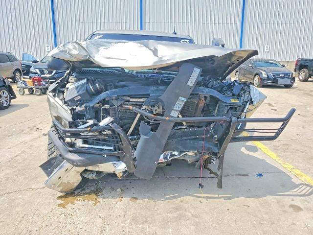 Продажа на аукционе авто 2003 Chevrolet Silverado, vin: 1GCEK19T53E232586, номер лота: 59709596