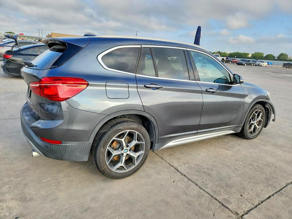 60754526 :رقم المزاد ، WBXHU7C35J3H42440 vin ، 2018 Bmw X1 مزاد بيع
