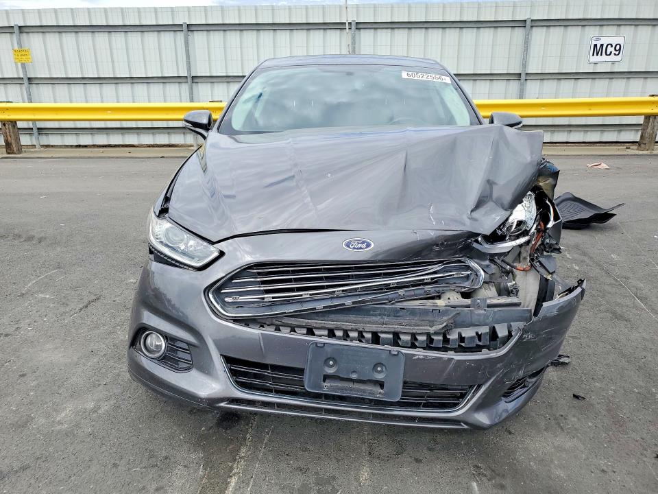 60522556 :رقم المزاد ، 3FA6P0SU4GR241808 vin ، 2016 Ford Fusion مزاد بيع