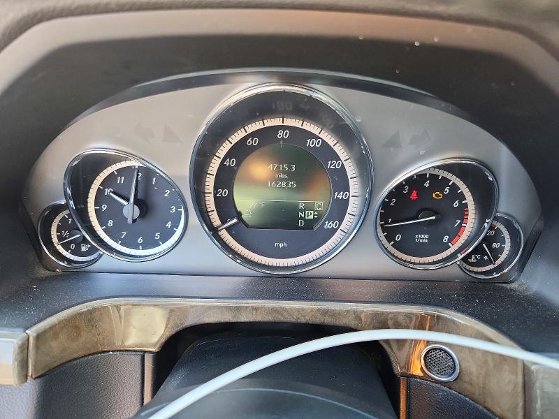 2010 Mercedes-benz E მანქანა იყიდება აუქციონზე, vin: WDDHF5GB4AA107611, აუქციონის ნომერი: 61580606