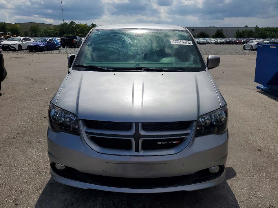 59913676 :رقم المزاد ، 2C4RDGEGXKR535260 vin ، 2019 Dodge Grand Caravan مزاد بيع