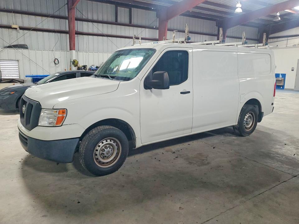 60645276 :رقم المزاد ، 1N6BF0KM1JN805563 vin ، 2018 Nissan Nv مزاد بيع
