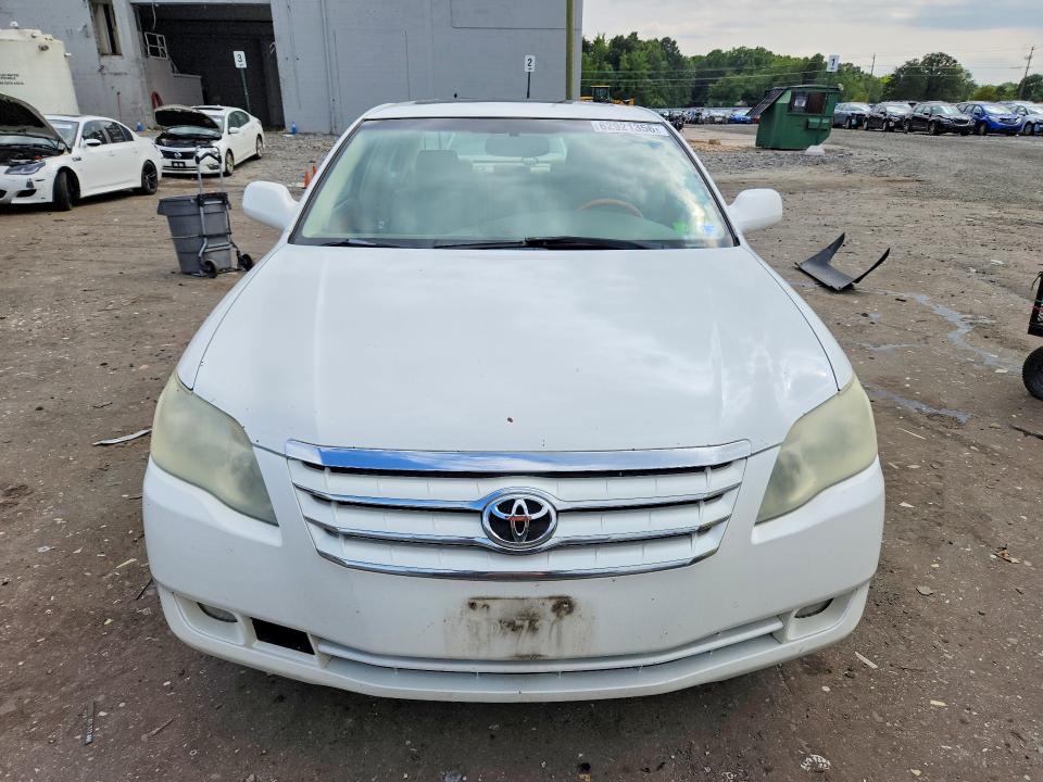 2006 Toyota Avalon მანქანა იყიდება აუქციონზე, vin: 4T1BK36B36U157841, აუქციონის ნომერი: 62921356