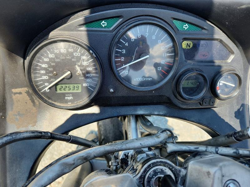 62869936 :رقم المزاد ، JS1GR7GA512101059 vin ، 2001 Suzuki Gsx750 مزاد بيع