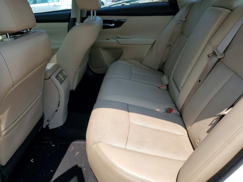 2015 Nissan Altima მანქანა იყიდება აუქციონზე, vin: 1N4AL3AP8FN400740, აუქციონის ნომერი: 60795096